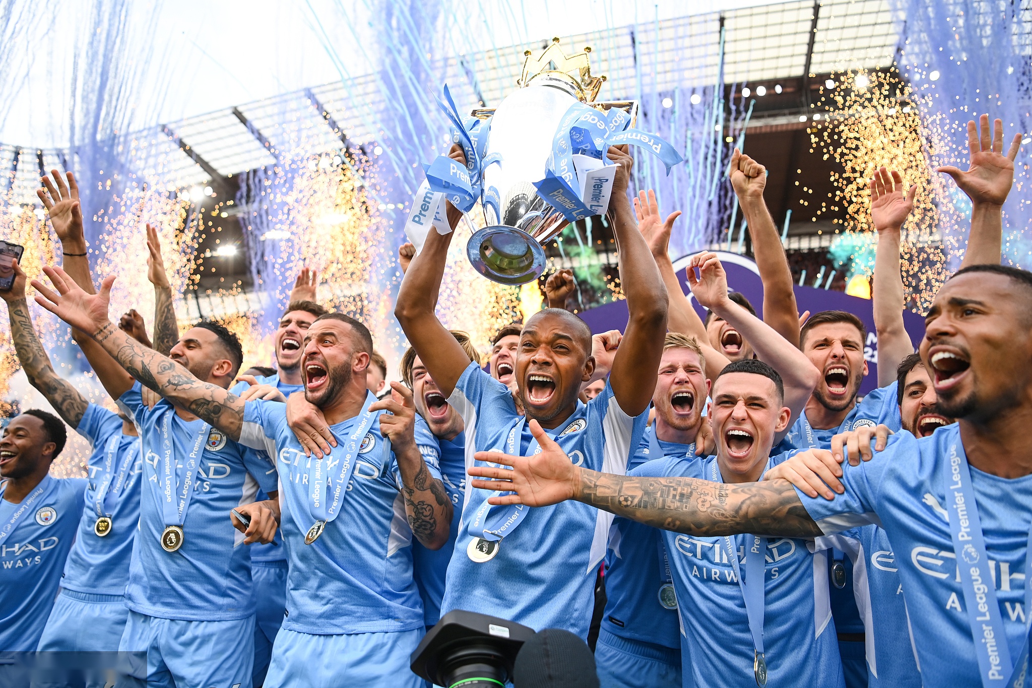 他通过不断 他通过不断