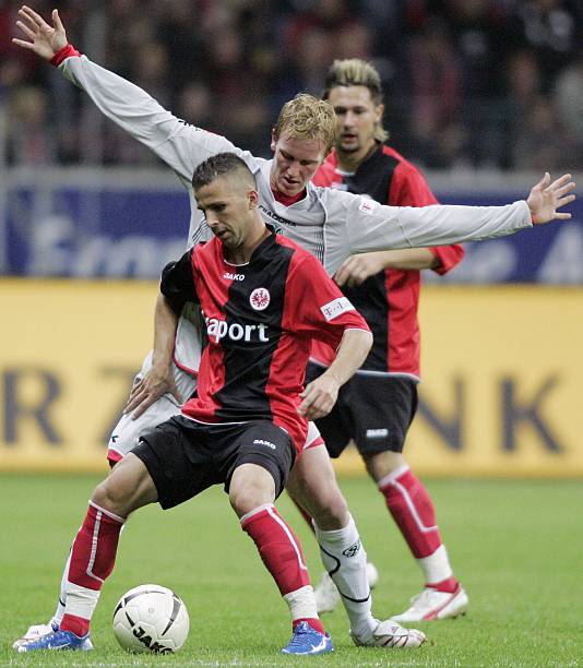 由于草皮根 由于草皮根